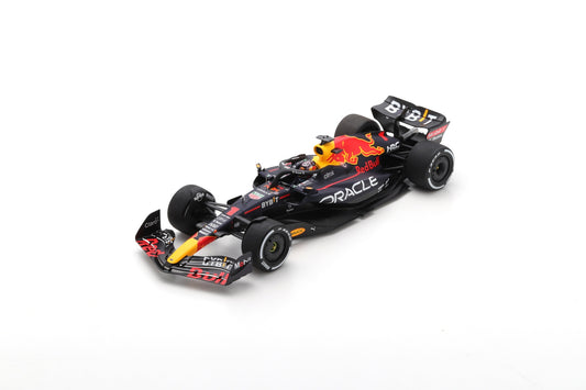 Spark 18S764 1/18 Oracle Red Bull Racing RB18 No.1 Oracle Red Bull Racing  Winner Miami GP 2022  Max Verstappen
