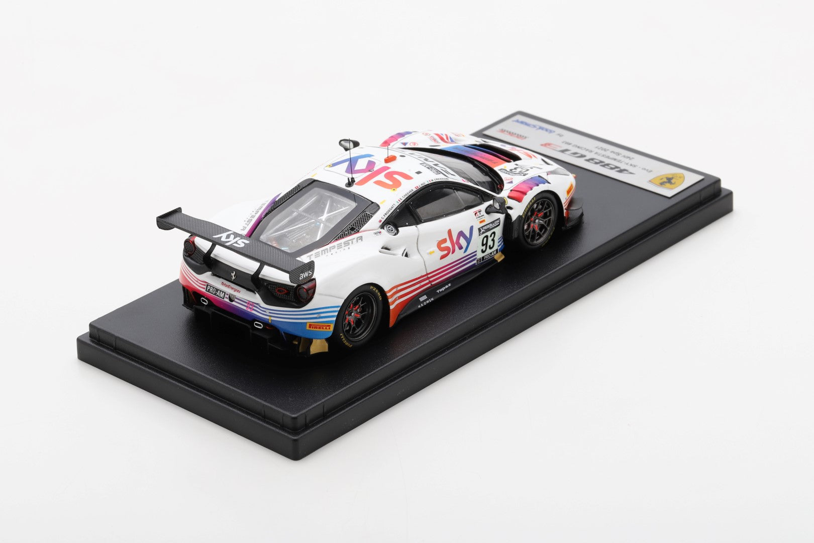 Looksmart LSRC106 1/43 Ferrari 488 GT3 No.93 SKY-Tempesta Racing