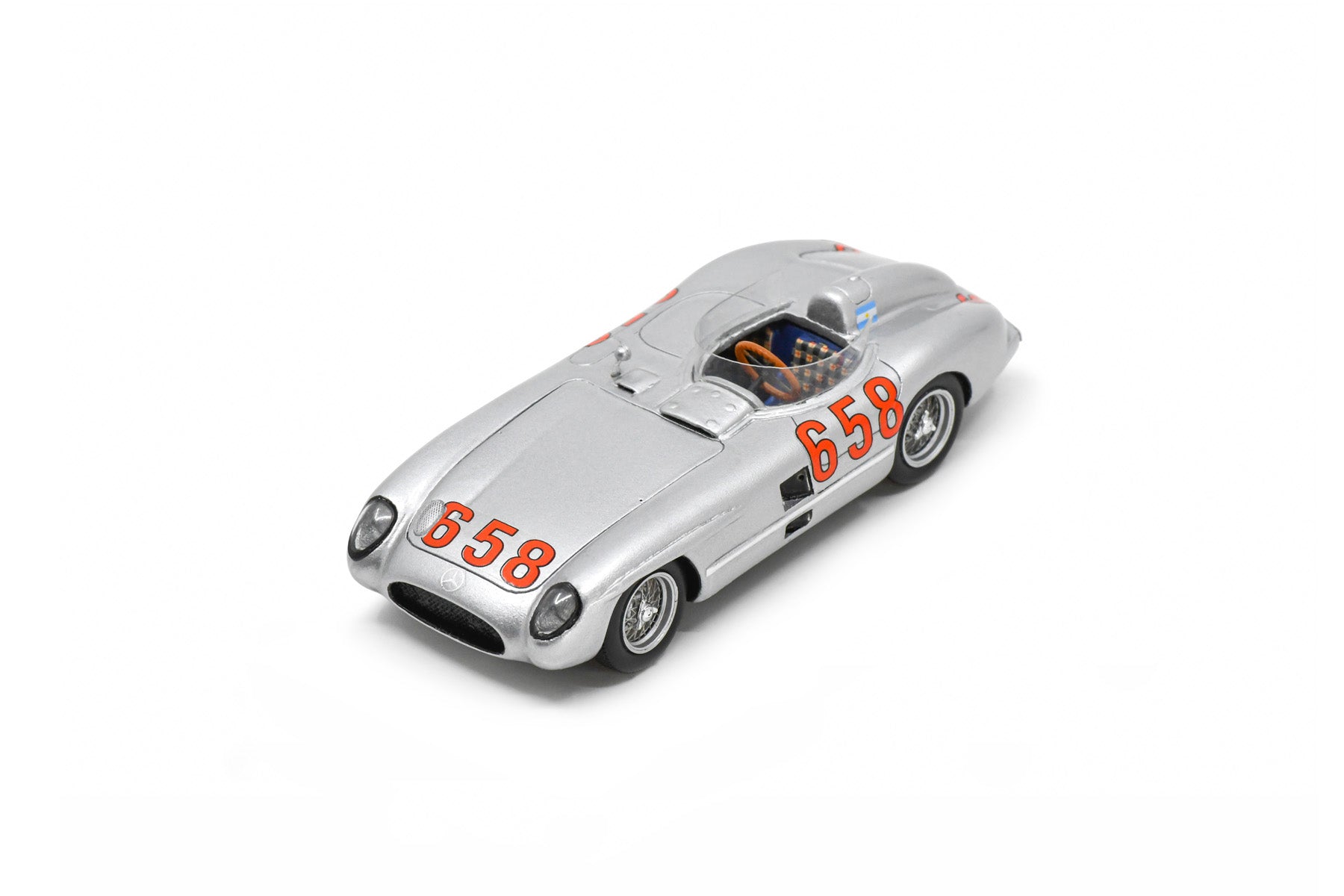 Juan Manuel Fangio Mercedes-Benz 300 SLR N° 658 2ème Mille Miglia 1955 1 43 Spark S5857 Juan Manuel Fangio Mercedes-Benz 300 SLR N° 658 2ème Mille Miglia 1955 1 43 Spark S5857